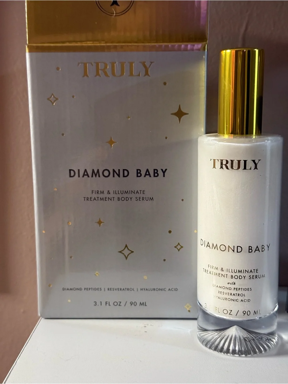 TRULY Diamond Baby Firm & Illuminate Body Serum — White